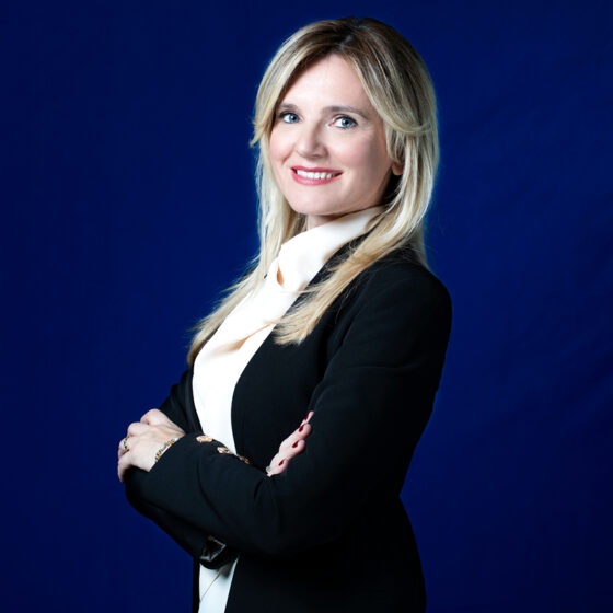 Μαντώ Πατσαούρα